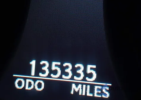 2010 Lexus Ls 460 z USA, uszkodzony, nr VIN JTHCL5EFXA5006437